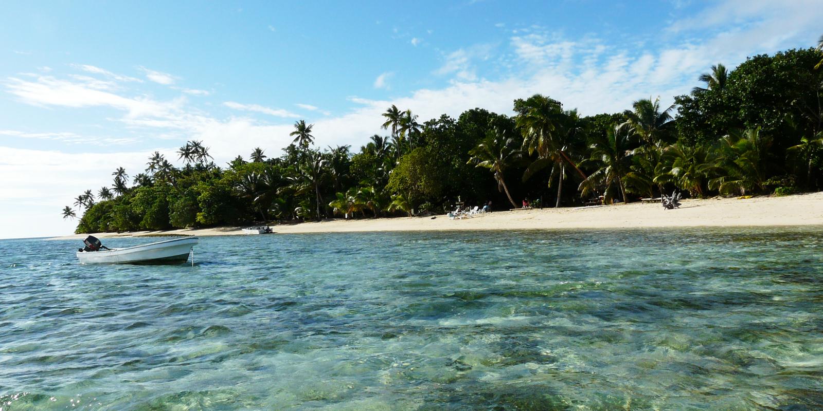 Tijdens je vakantie op Fiji kan je duiken, vissen of kajakken in het kristalheldere water